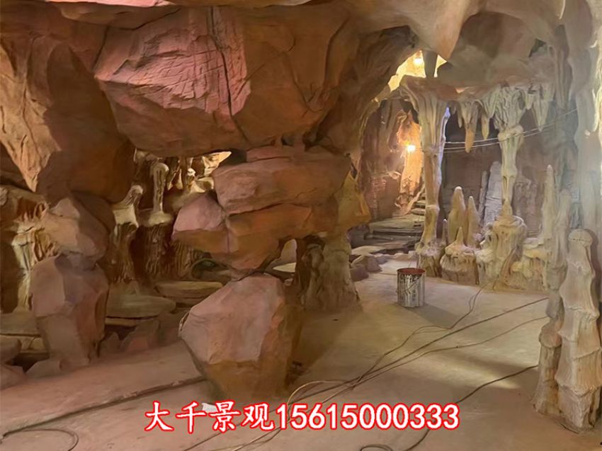 點(diǎn)擊查看詳細(xì)信息<br>標(biāo)題：溶洞民宿 閱讀次數(shù)：321